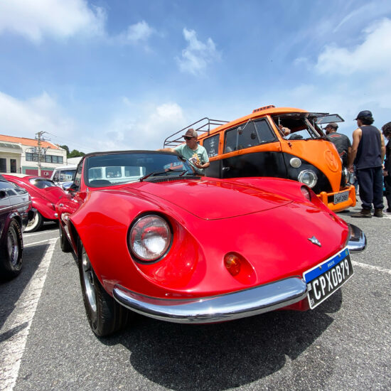 Encontro de Carros Antigos da Aldeia da Serra SP